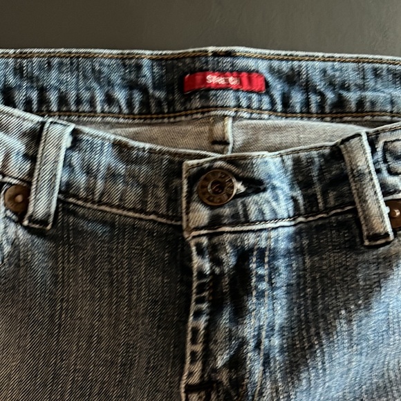 Guess Stretch flair denim - Picture 4 of 6
